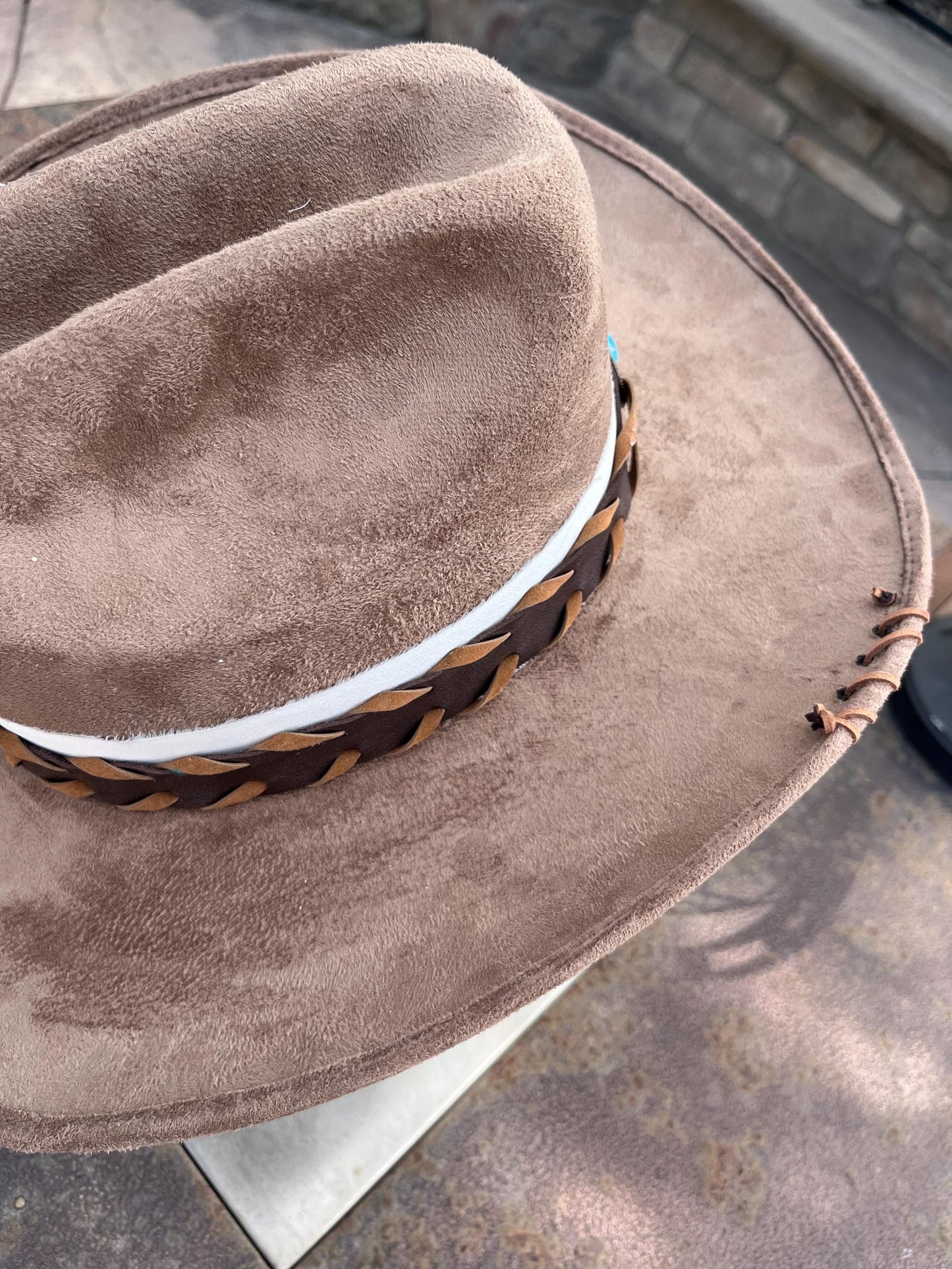 Tan brown suede cowboy hat
