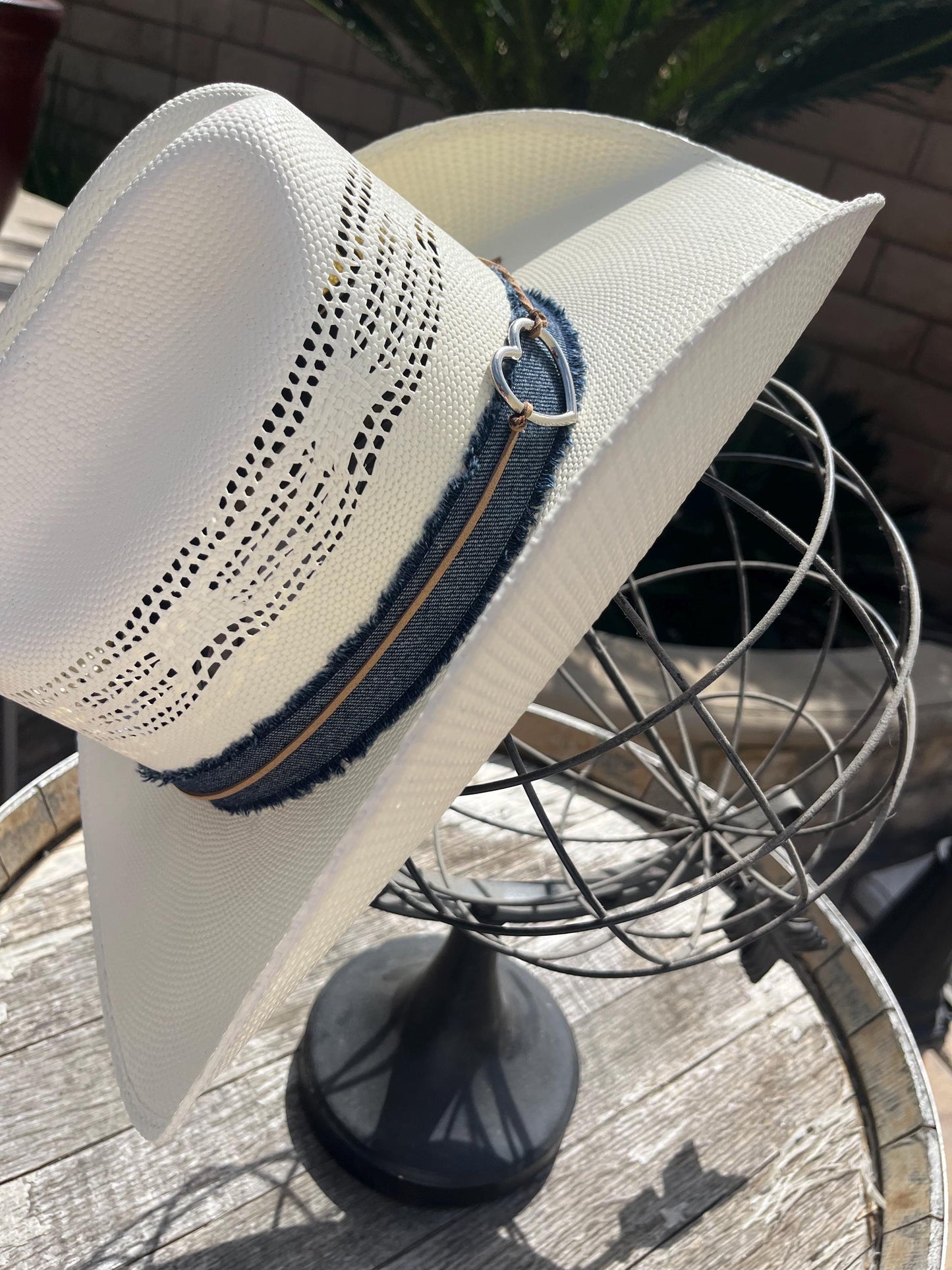 western cowboy hard straw hat with dark blue denim band