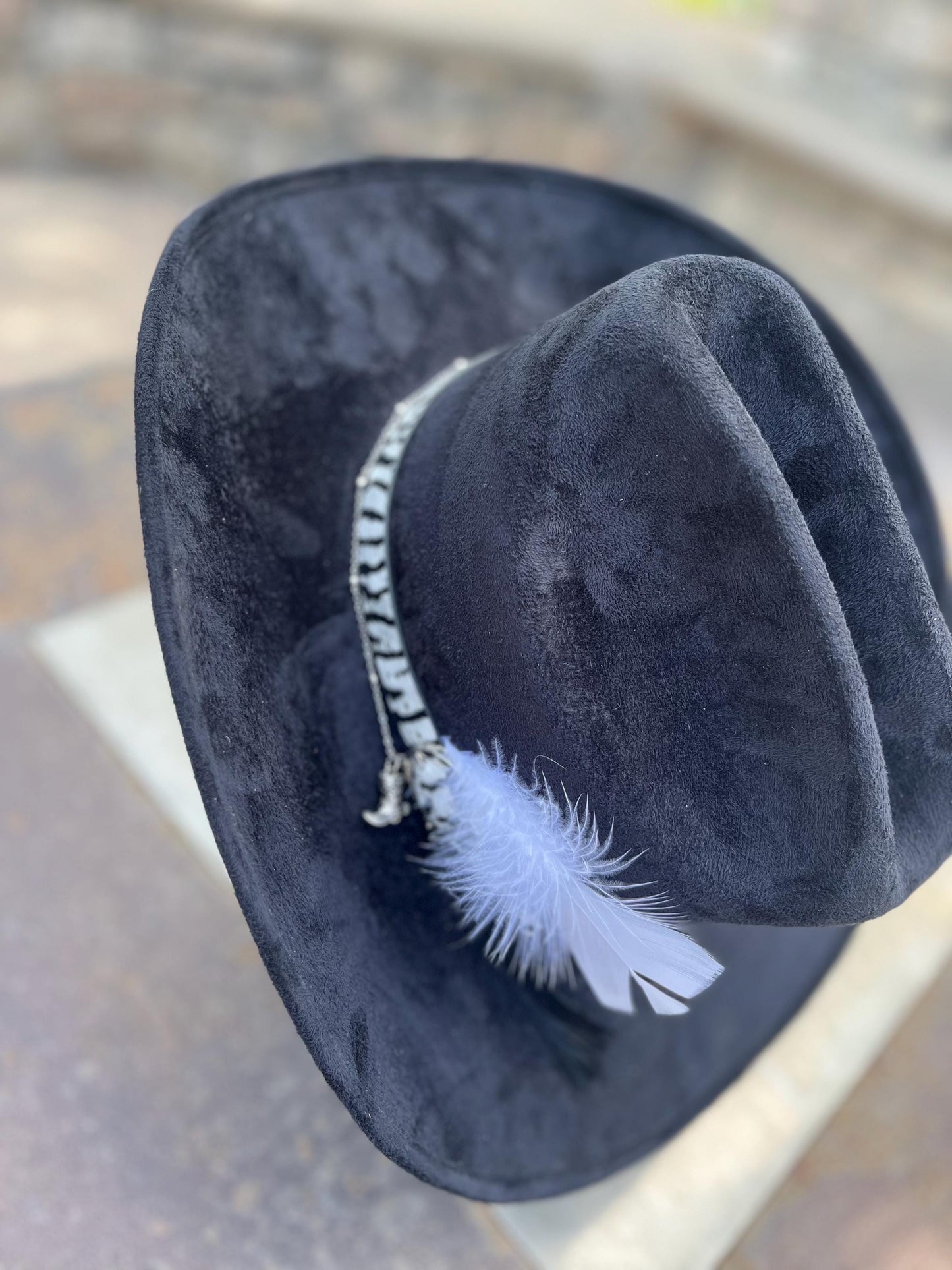 Black suede western cowboy hat