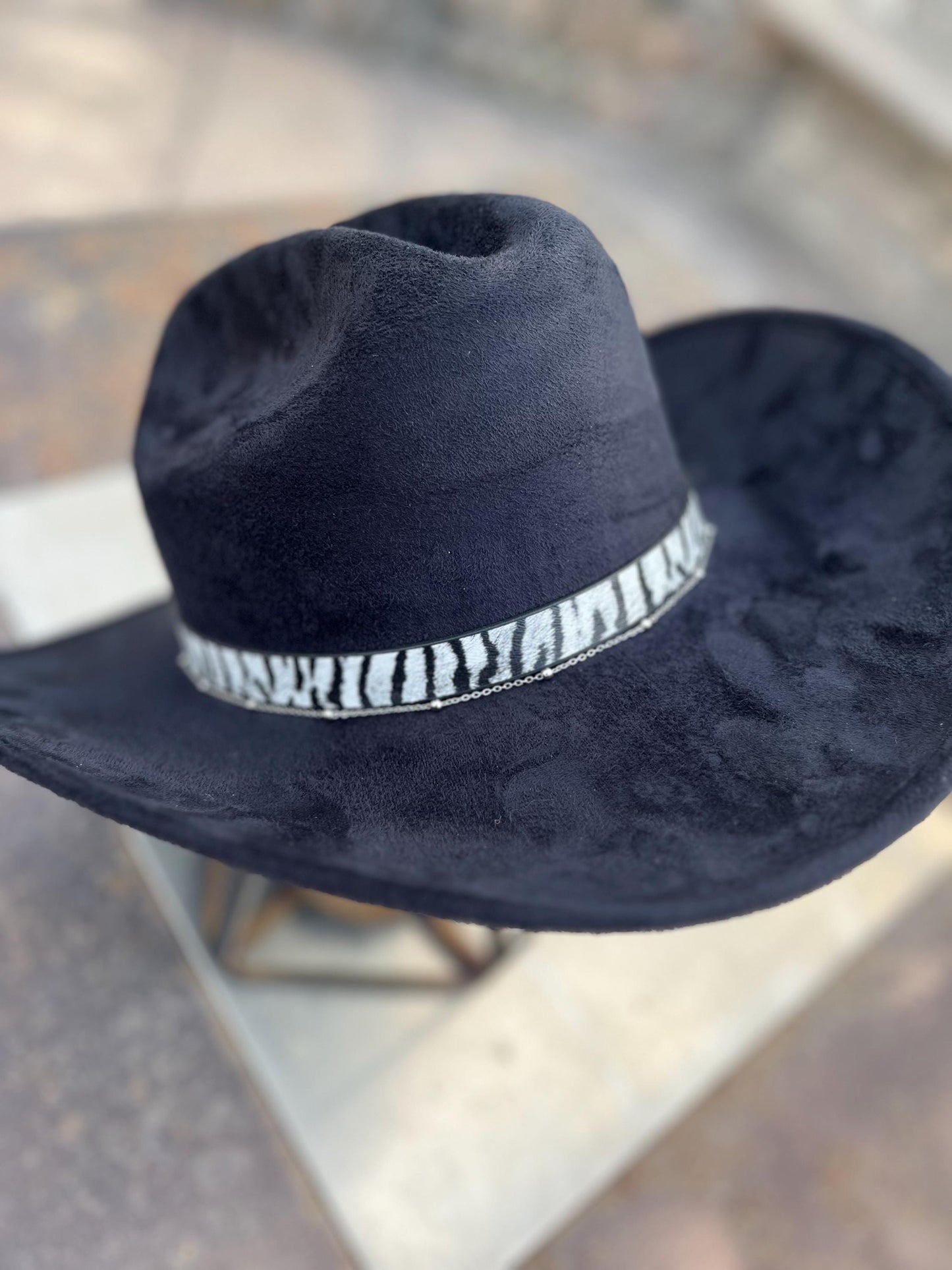 Black suede western cowboy hat