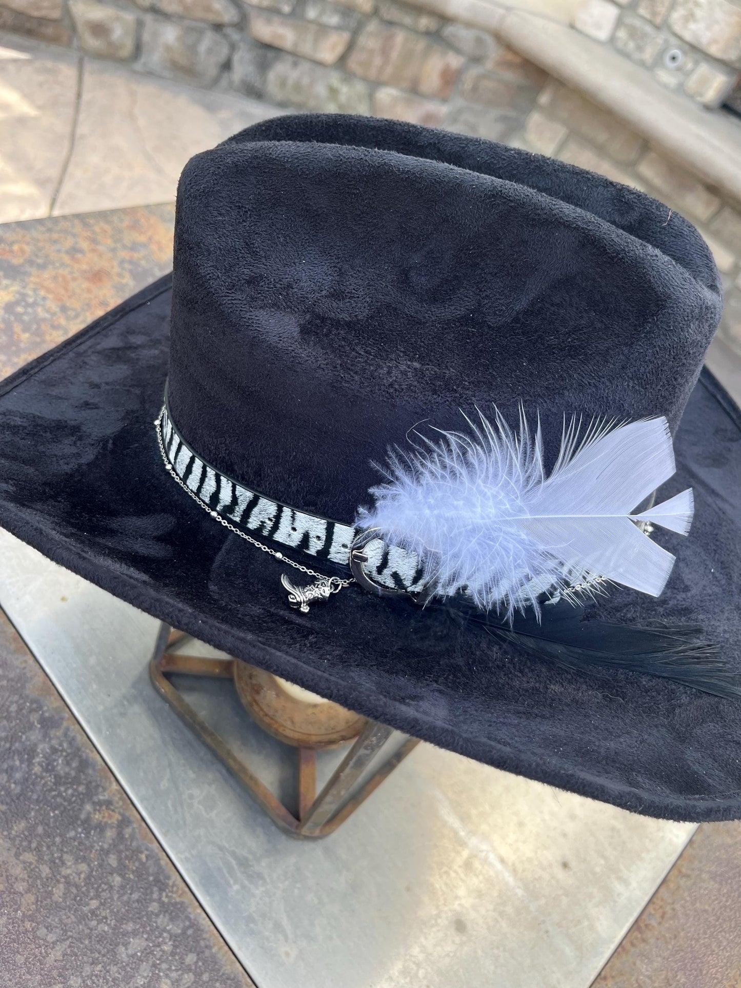 Black suede western cowboy hat