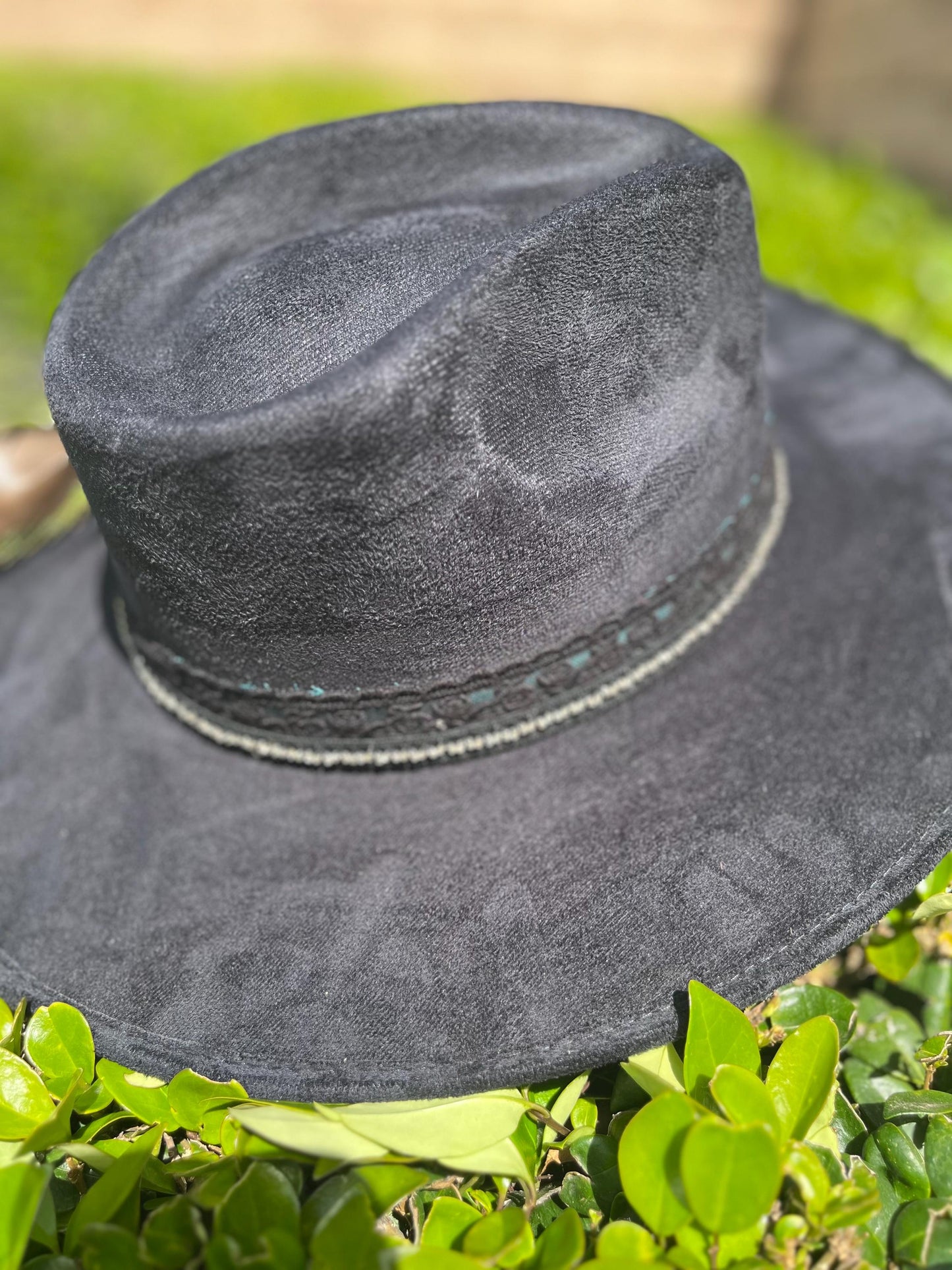 Black suede flat brim western cowboy hat